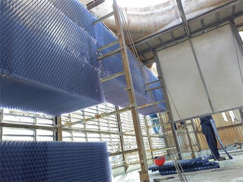 水輪機(jī)冷卻塔在中央空調(diào)設(shè)備中的作用(水輪機(jī)冷卻塔與中央空調(diào)的關(guān)系)