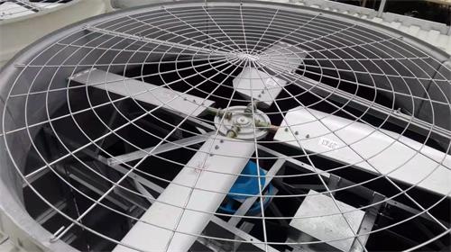 冷卻塔電機(jī)發(fā)熱的原因(冷卻塔電機(jī)為什么會發(fā)熱)
